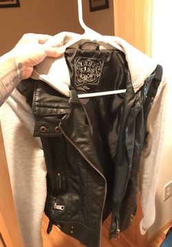 Women’s medium jacket (runs small)