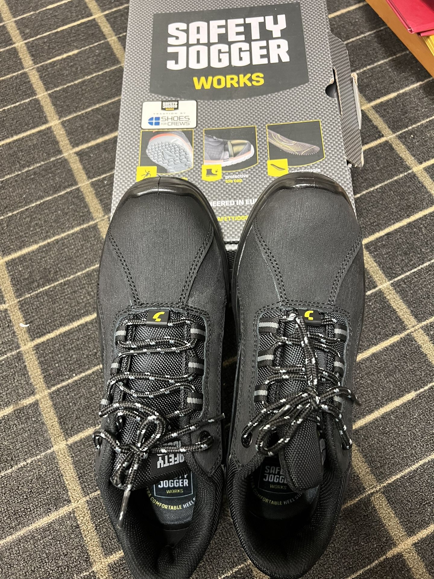 Steel Tone Shoe