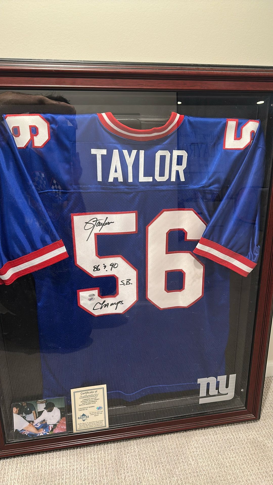 Lawrence Taylor Signed And In Display Case,All Products : American Fashion Style Bags On Sale