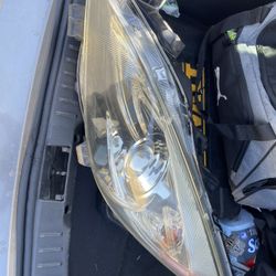 2010-2013 Mazda 3 Drivers Side HID Headlight 