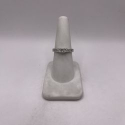 14kt Gold Diamond Engagement Style Ring 