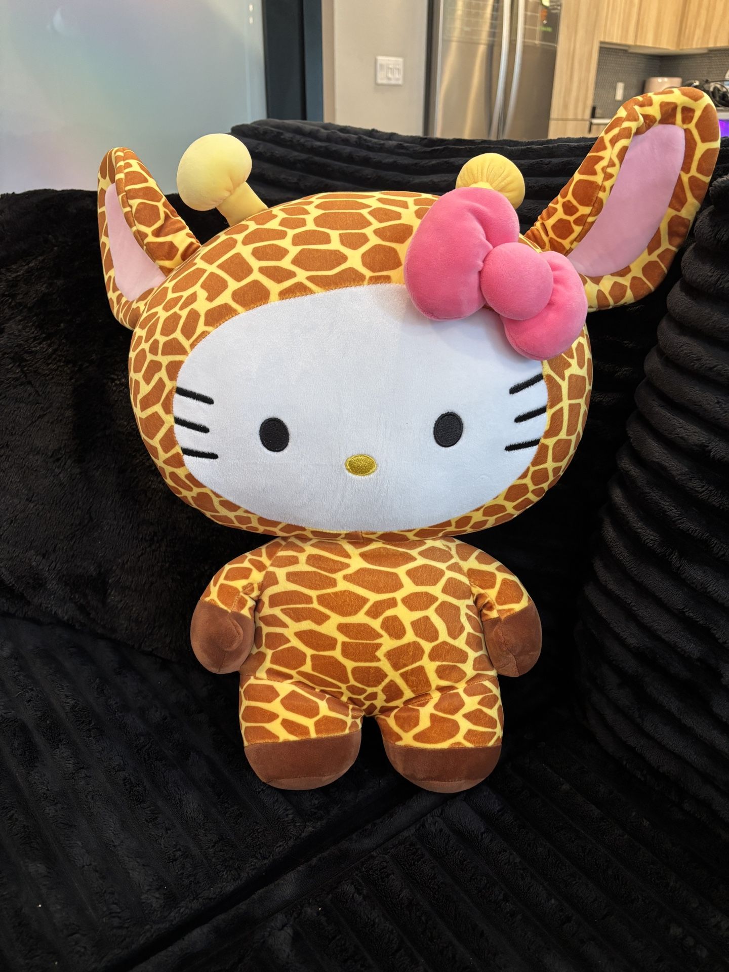 Hello Kitty Giraffe Costume Plush – Sanrio Collectible