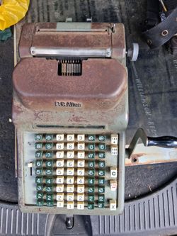 Vintage 1950's - R. C. ALLEN ADDING MACHINE WORKS