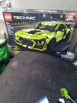 Brand New Never Used Never Open Lego Sets ,over 200 brand new sets .StarWars,Marvel,Super Heros,brand new sets from just about all the series out now