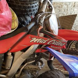 Honda cr 250 make me an offer $$$$