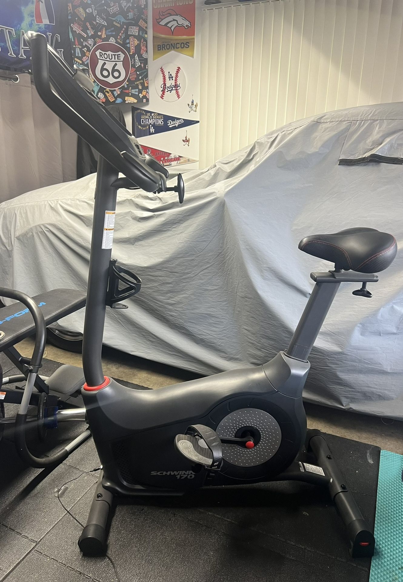 Schwinn Exercise Bike 170 Edition