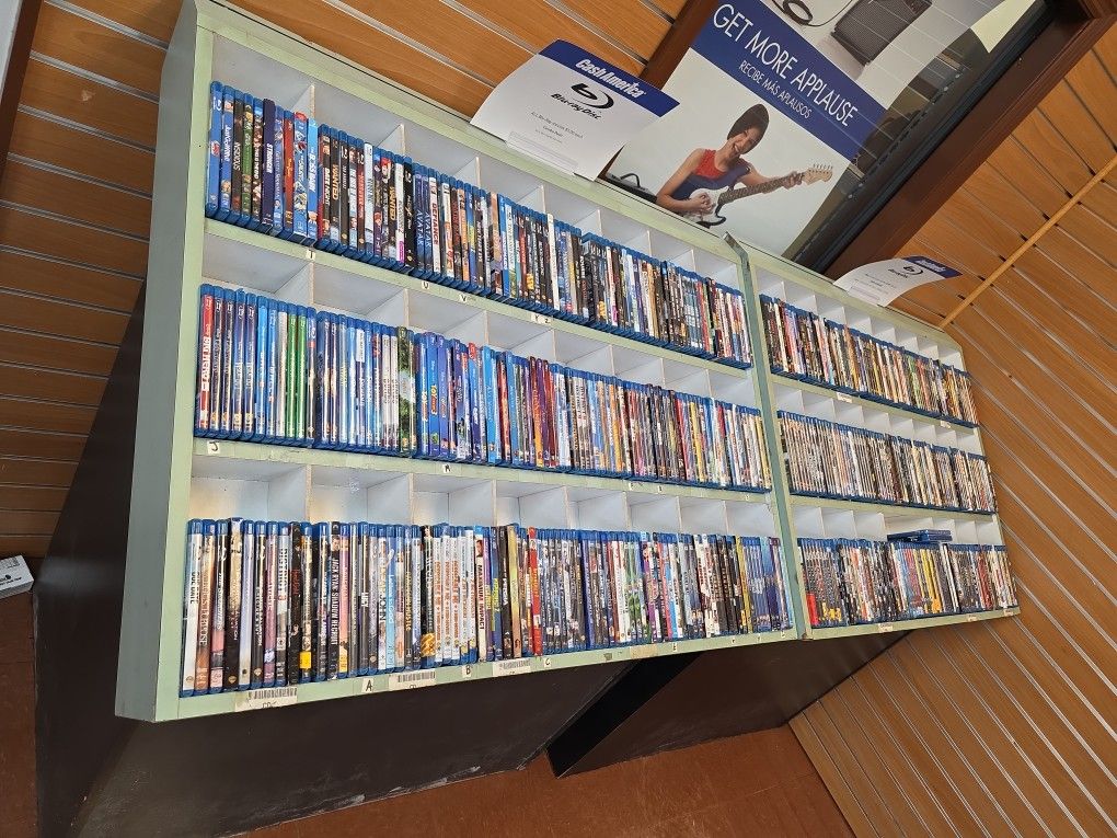 BLU-RAY DISK MOVIES 🎬 (Read Description)