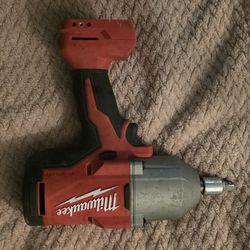 Milwaukee M18 1/2" friction ring brushless impact