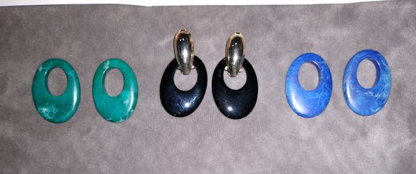 Earrings. Pierced, interchangeable colors