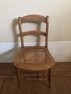 Antique Cane Chair in Pristine condition!