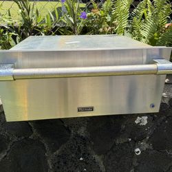24” Standard Thermador Professional Warming Drawer