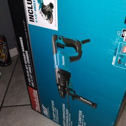 8 Amp 1 in. Corded SDS-Plus Concrete/Masonry AVT Rotary Hammer Drill with 4-1/2 in. Corded Angle