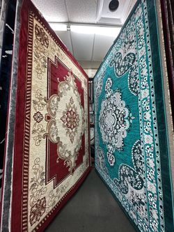 Large Traditional Floral Area Rugs