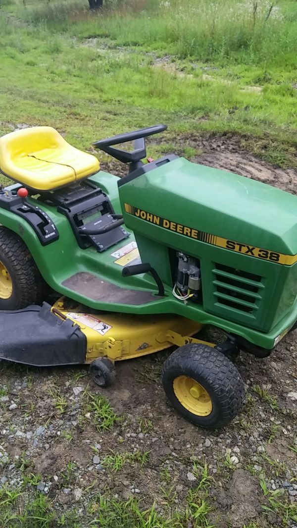 Nice JD John Deere STX38 lawn tractor mower for Sale in Trinity, NC