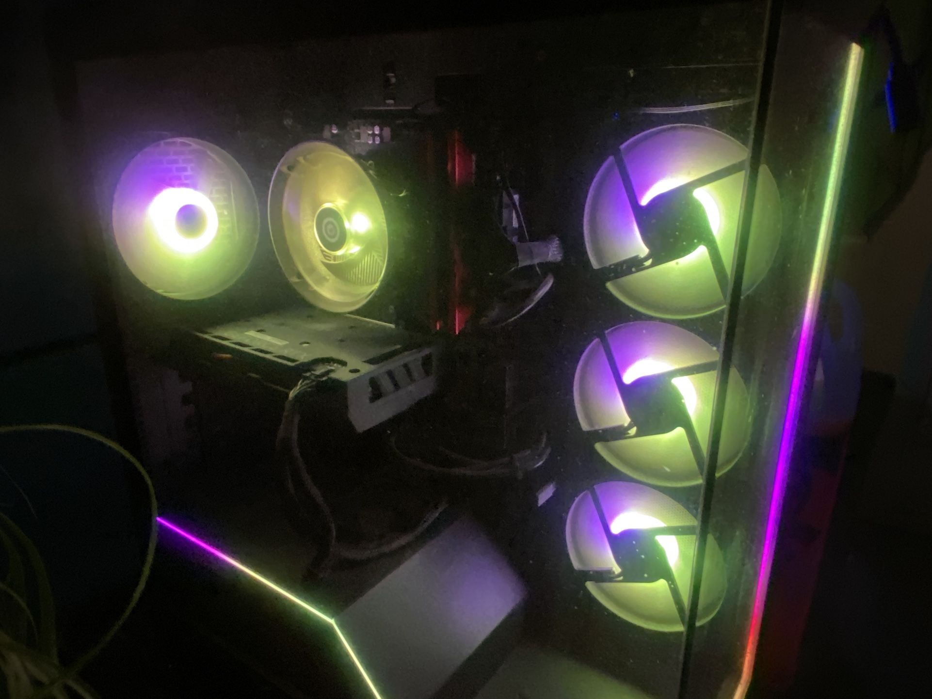 Cyber power PC 4060rtx 8gb