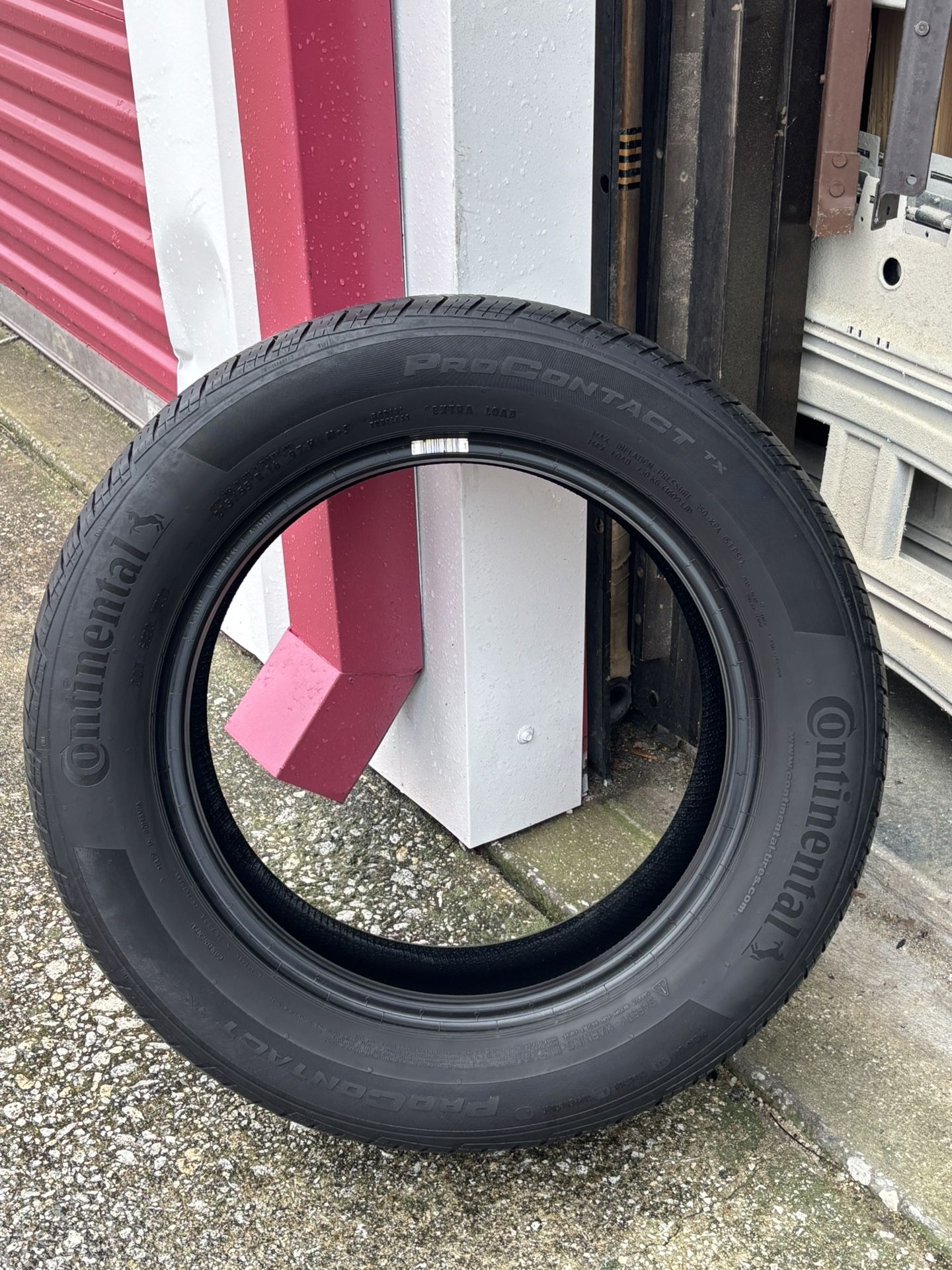 1 Used Tire Continental Pro Contact TX 215/55R16. Almost 70% Tread.