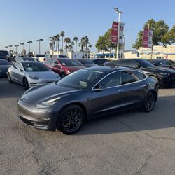 2019 Tesla Model 3 Standard Range Plus