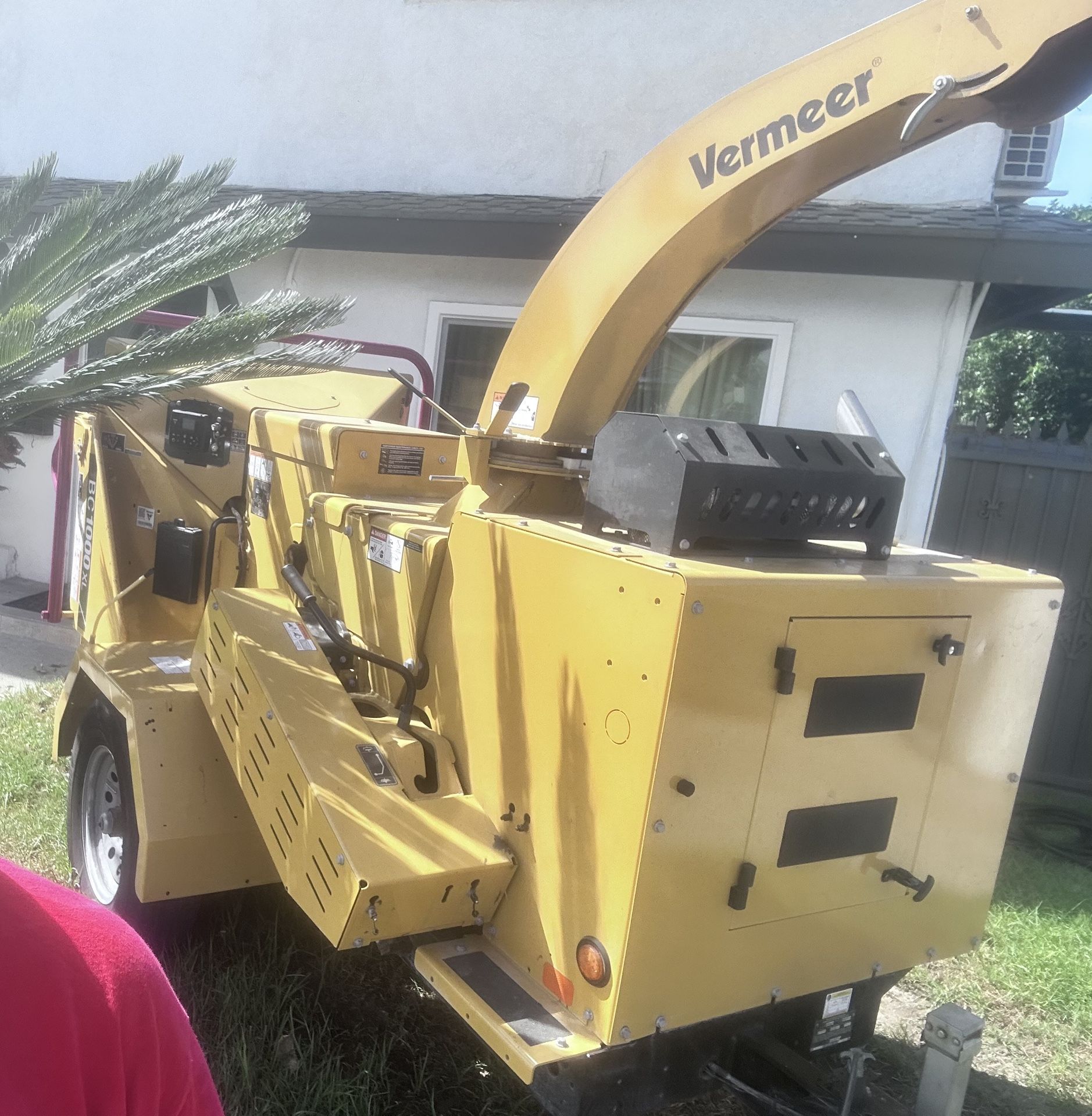 Vermmer Bc1000xl. Equipment P/u N Del Avail