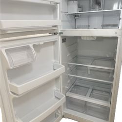 GE 18.2 cu. ft. top-freezer refrigerator