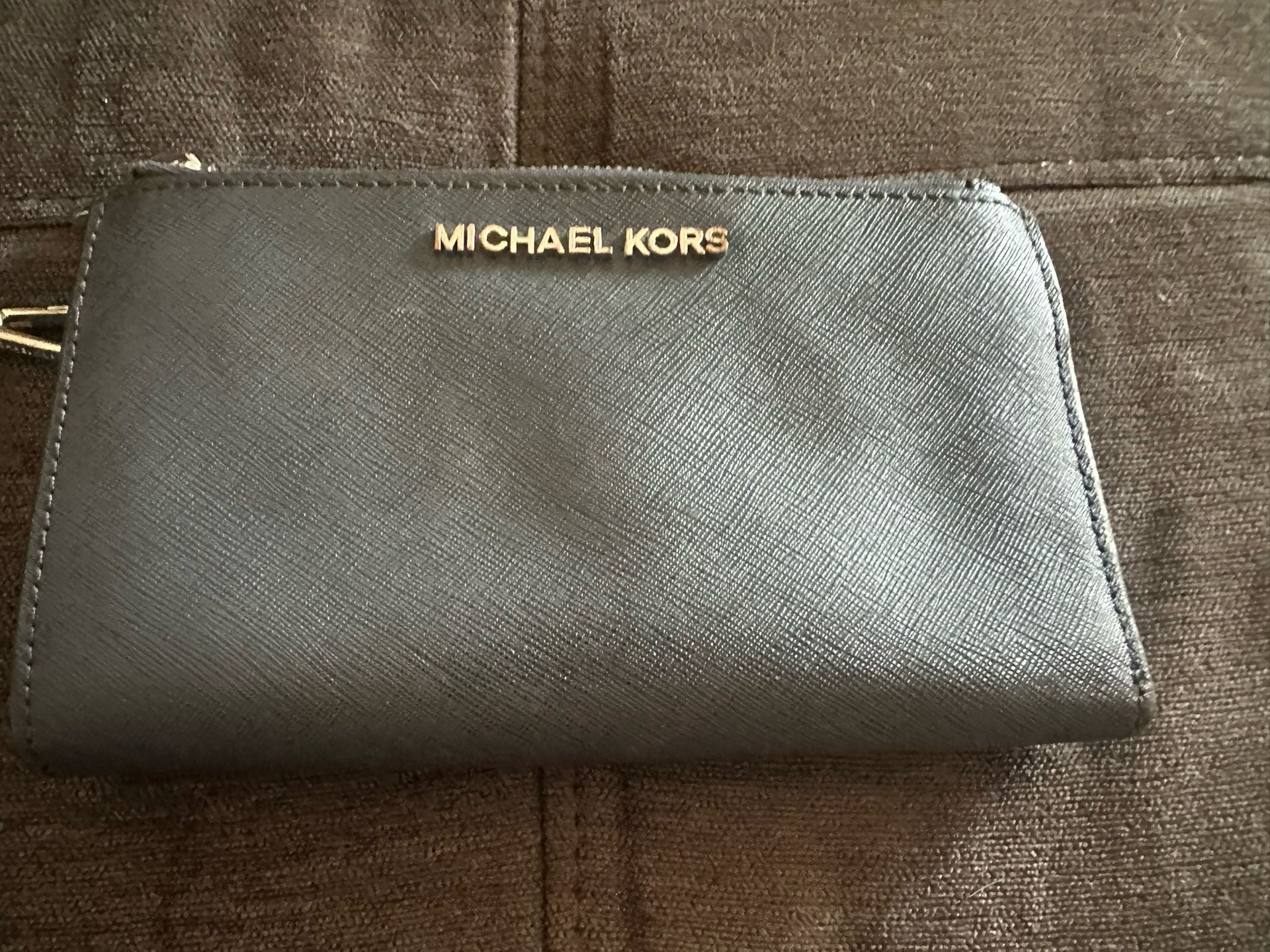 Michael Kors jet set Wallet