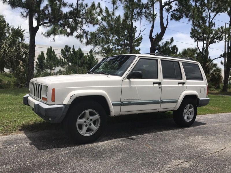 1999 jeep Cherokee spot