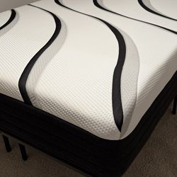 Queen Size Mattresses First Come First Serve