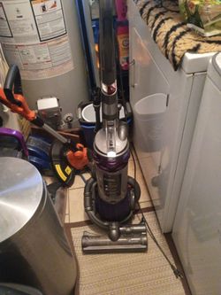 Dyson DC25