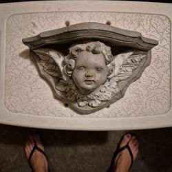 Angel/cherub Small Shelve