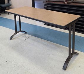 5ft x 2 ft x 29 in Tables with folding legs