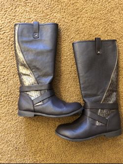 Girl MK Boots