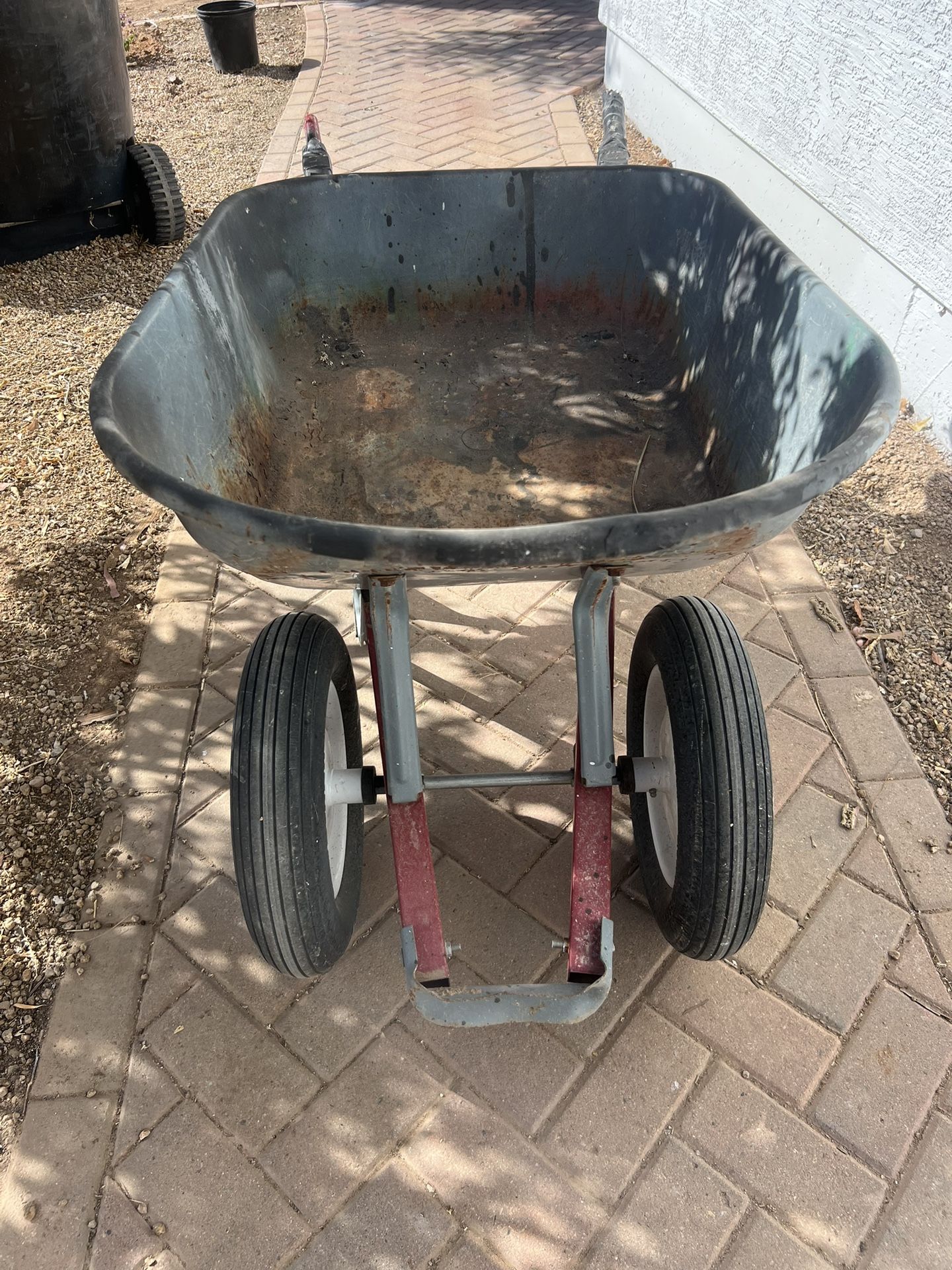 Wheelbarrow