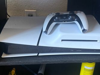 Ps5 with control