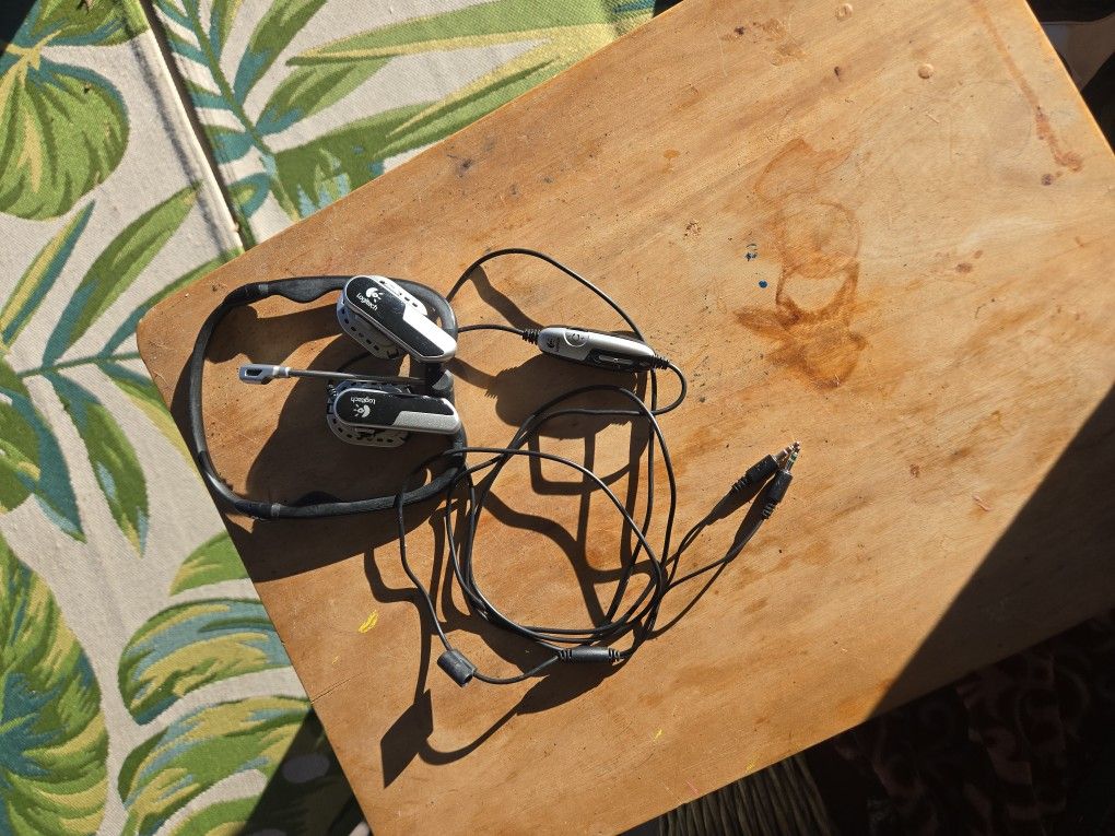 Logitech Wired USB Headset Model A925 $5
