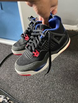 Jordan 4 (Black/Fire-Red/Deep Blue)