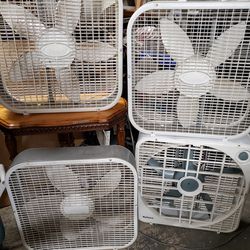 4 used fans, All in working condition,  All have 3 or 4 different speeds. 