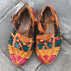 Huaraches 11 / 12
