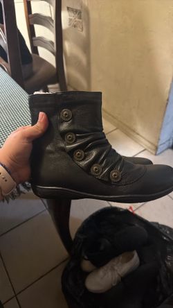 Black boots