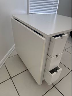 White  extension table