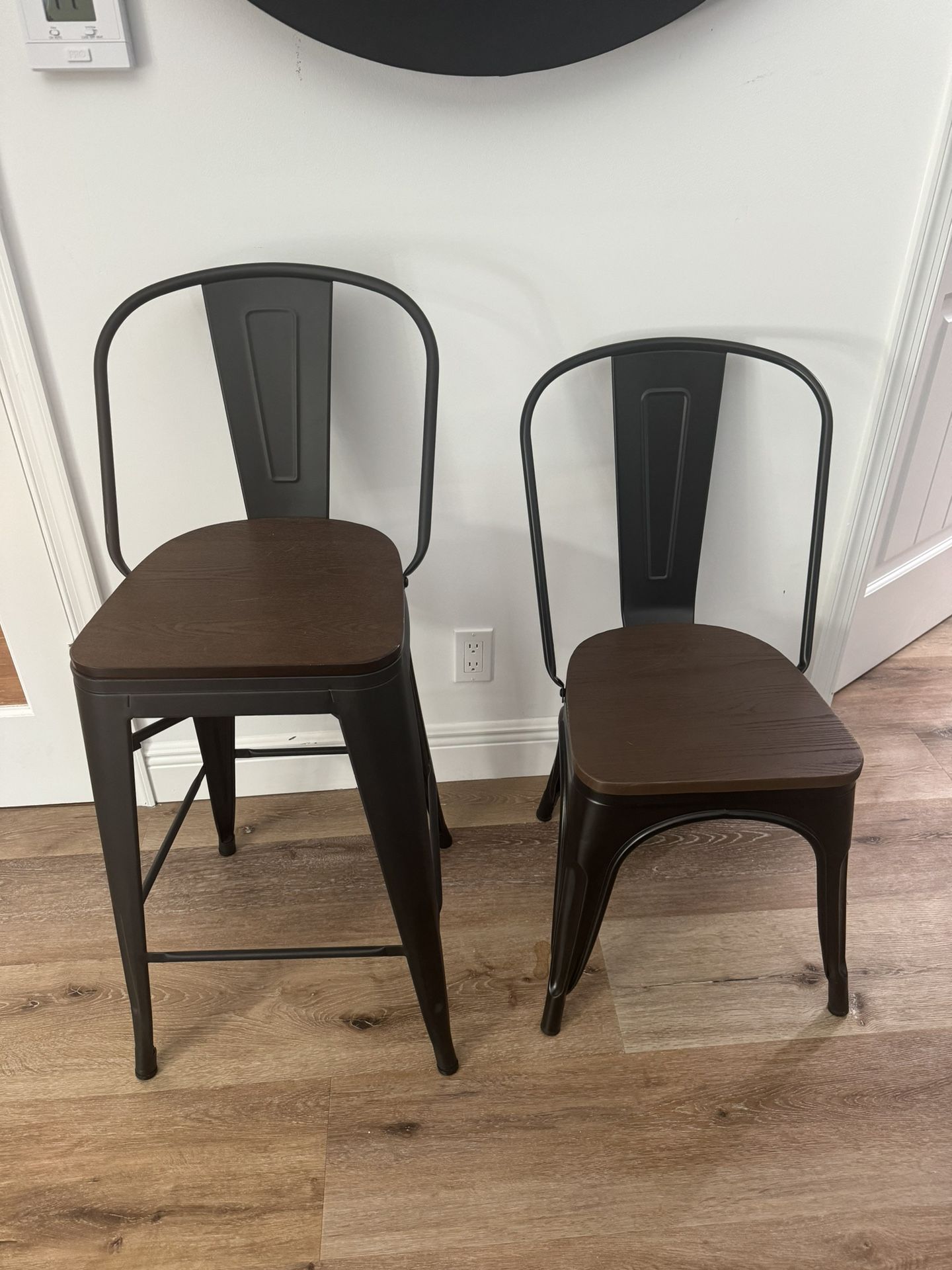 Chairs - Counter Height And Standard