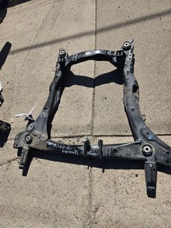 Chevy Traverse crossmember Oem