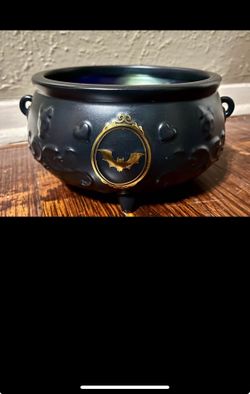 Bath & Body Works Black Footed Round Cauldron Body Care Holder