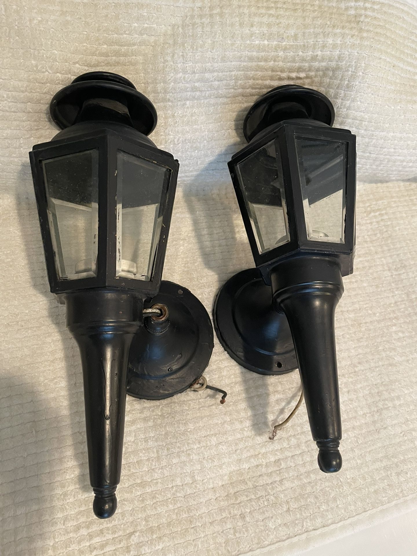 Coach Style Lights