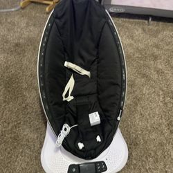 4Moms Multi-motion Baby Swing 