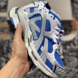 b.alenciaga runner 