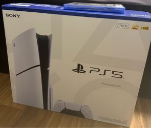 PS5 with FIFA 26 game