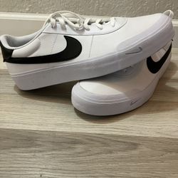 New Nike Size 12