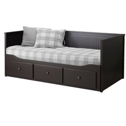 Day Bed Frame With Drawers ( Twin)
