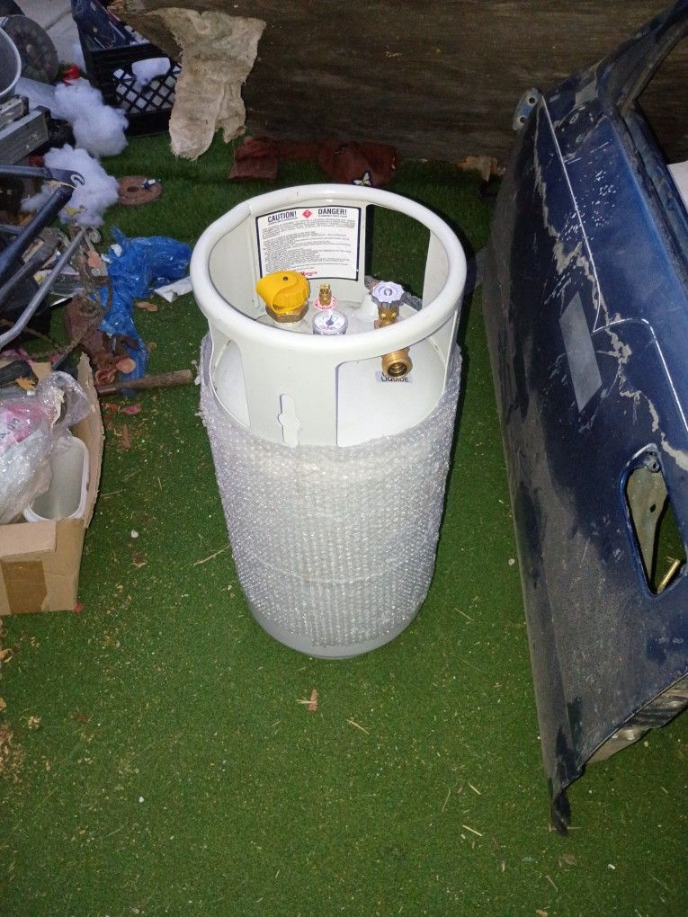 Forklift Propane Tank
