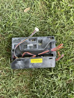 1(contact info removed)2 1(contact info removed)4 Frigidaire Washer Main Control Board  PREOWNED tested. 