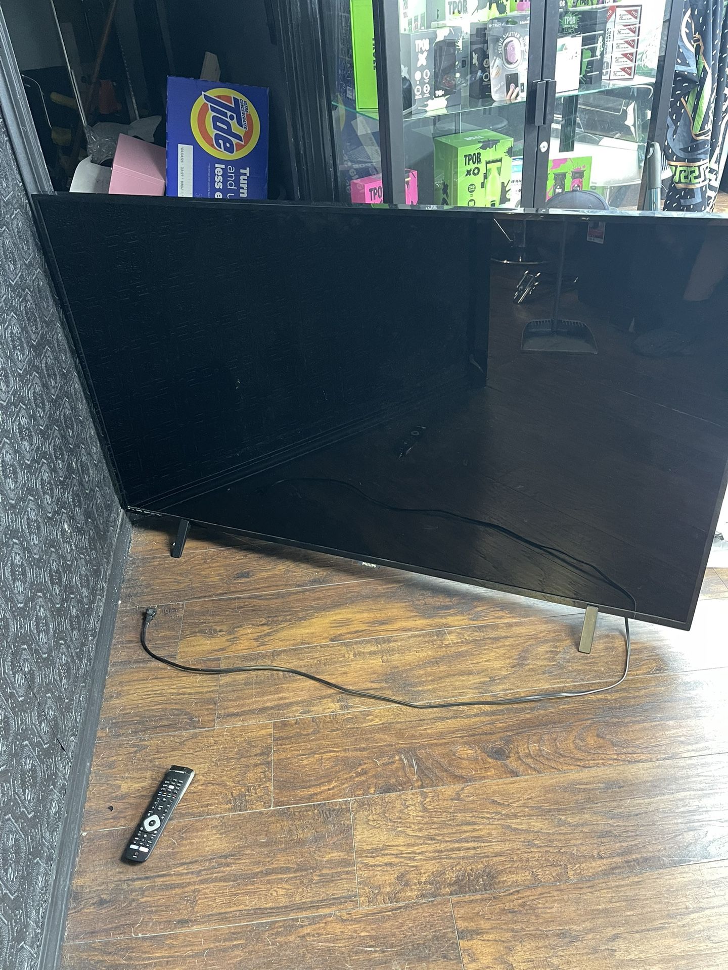 65 Inch Phillips Tv